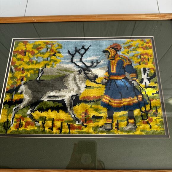 Vintage Scandinavian/Nordic Folk Art Crewel Reindeer Herder 15 x 20 Frozen Sven - Picture 2 of 6